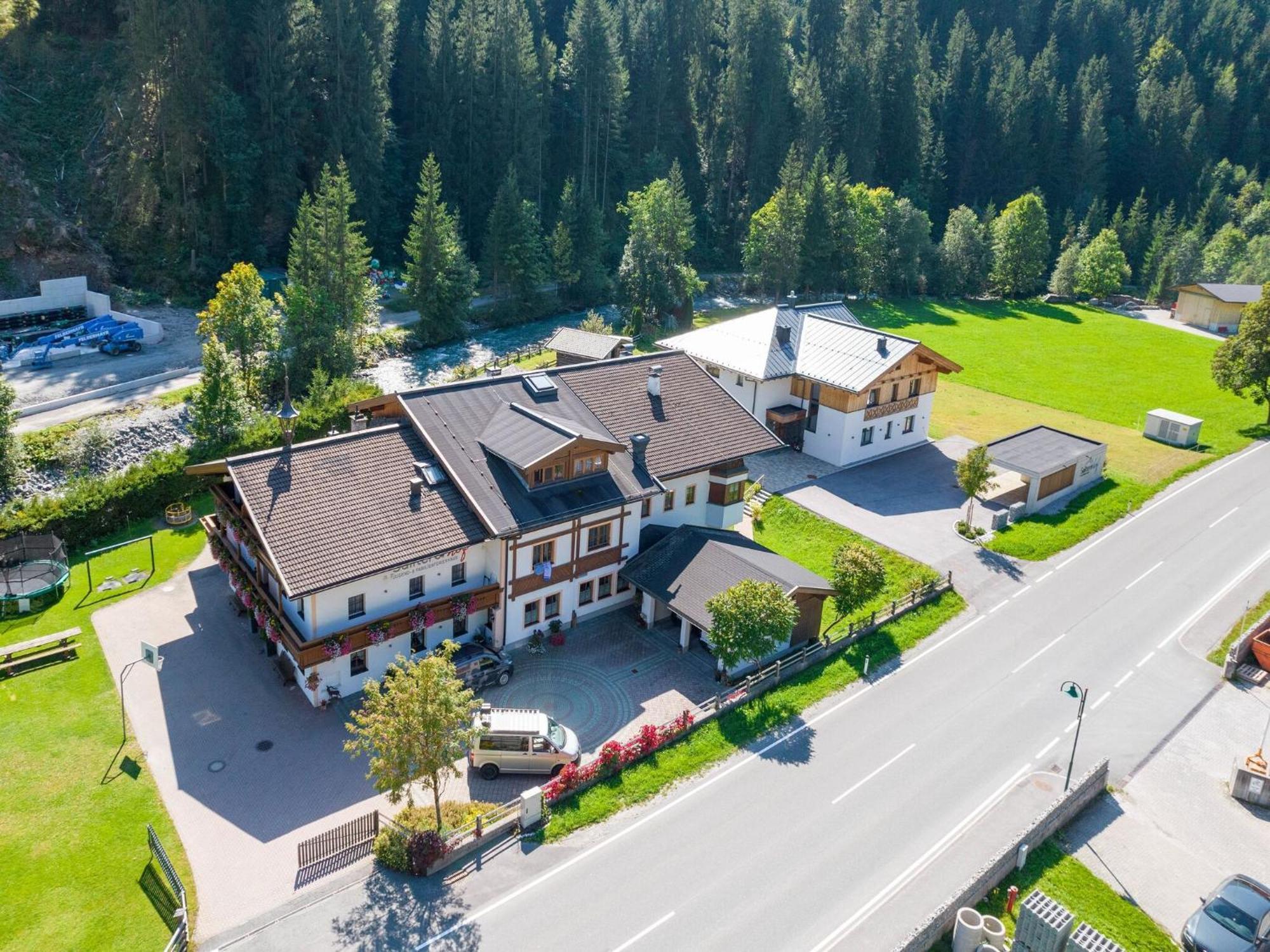 Willa Lovely Chalet In Salzburg With Mountain View Saalbach-Hinterglemm Zewnętrze zdjęcie